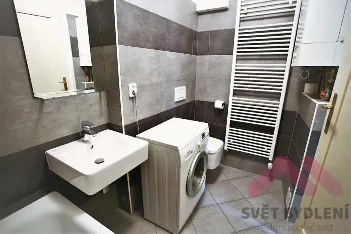 Pronájem bytu 2+kk, Praha - Vinohrady, Radhošťská, 47 m2