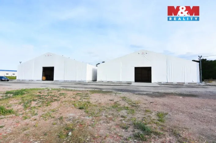 Pronájem skladu, Hlavenec, 950 m2