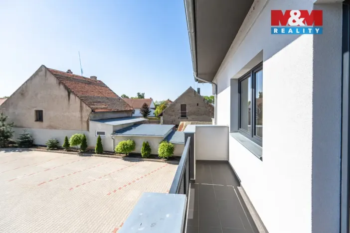 Prodej bytu 3+kk, Břežany II, 81 m2