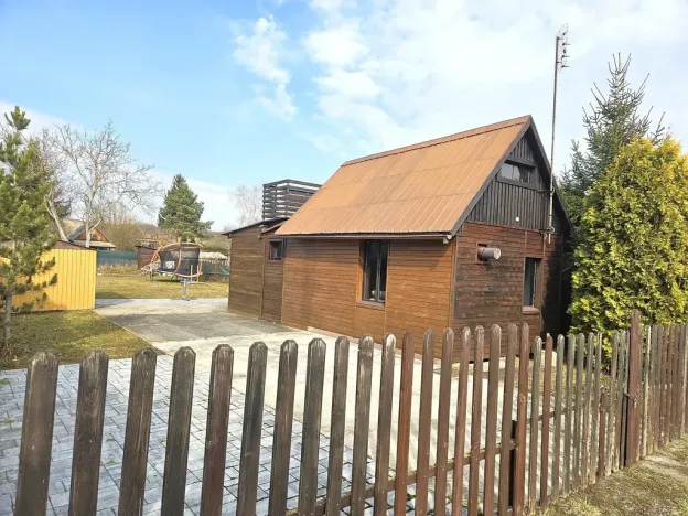 Pronájem chaty, Kralupy nad Vltavou - Zeměchy, 30 m2