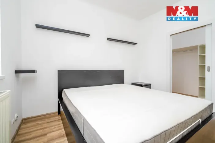 Prodej bytu 2+kk, Praha - Veleslavín, Evropská, 46 m2
