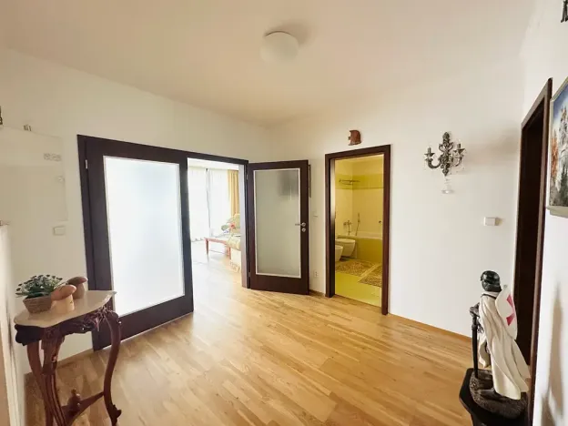 Prodej bytu 3+kk, Karlovy Vary, Pražská silnice, 102 m2