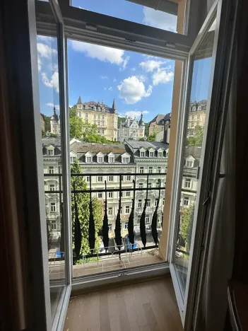 Prodej bytu 3+1, Karlovy Vary, Sadová, 112 m2