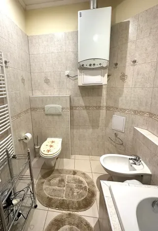 Prodej bytu 3+1, Karlovy Vary, Sadová, 112 m2