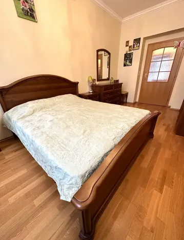 Prodej bytu 3+1, Karlovy Vary, Sadová, 112 m2
