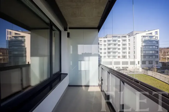 Pronájem bytu 1+kk, Praha - Hloubětín, Laponská, 34 m2