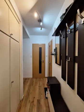 Pronájem bytu 2+kk, Brno, Jana Uhra, 36 m2