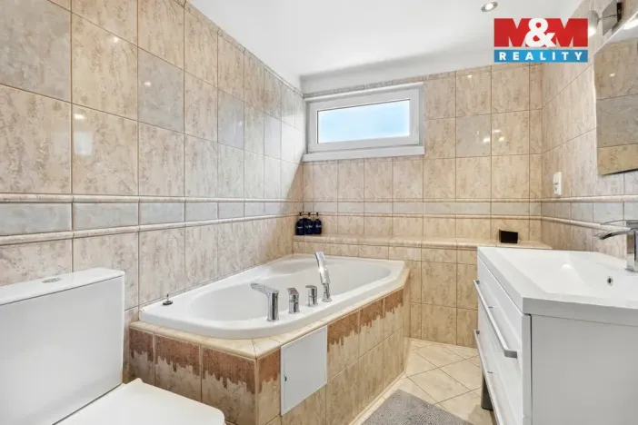 Prodej rodinného domu, Liberec - Liberec XXX-Vratislavice nad Nisou, Rýmařovská, 111 m2