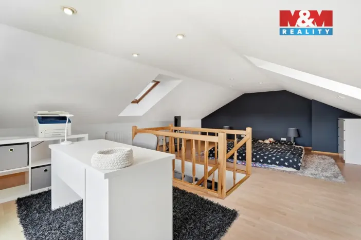 Prodej rodinného domu, Liberec - Liberec XXX-Vratislavice nad Nisou, Rýmařovská, 111 m2