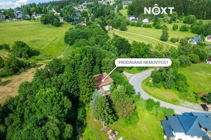 Prodej komerční nemovitosti, Benecko, 750 m2