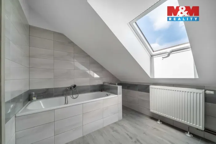 Prodej bytu 2+kk, Hořovice, Sklenářka, 77 m2