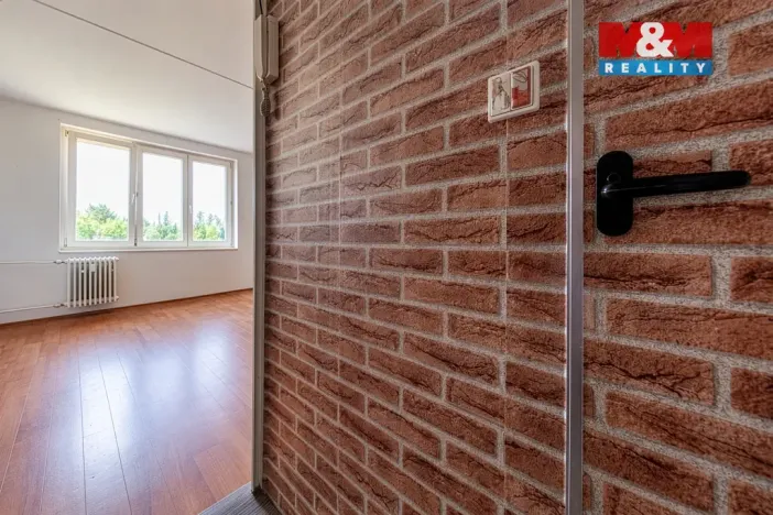 Prodej bytu 1+1, Karlovy Vary, Chomutovská, 35 m2