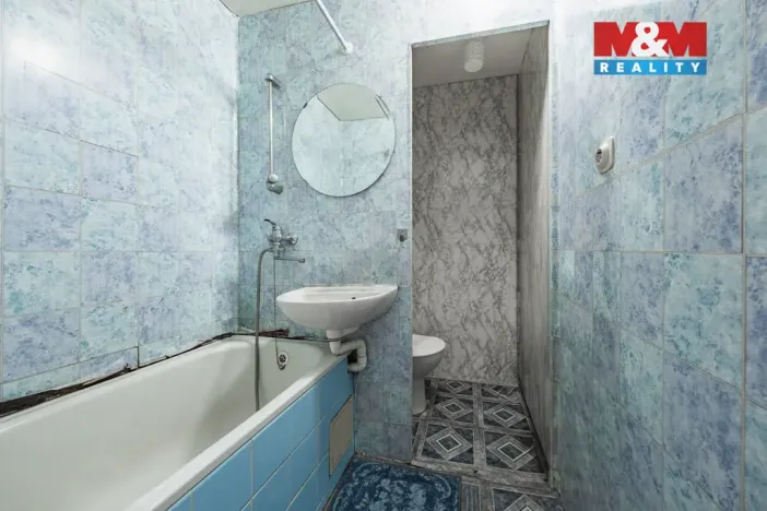 Prodej bytu 1+1, Karlovy Vary, Chomutovská, 35 m2