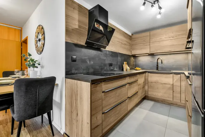 Prodej bytu 3+kk, Šestajovice, Komenského, 116 m2