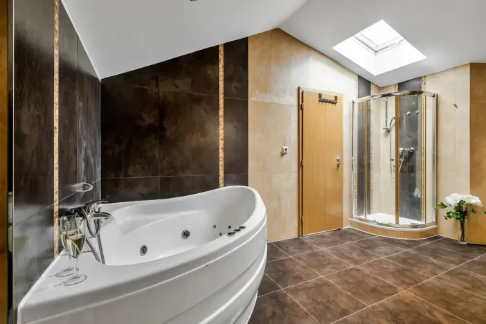 Prodej bytu 3+kk, Šestajovice, Komenského, 116 m2