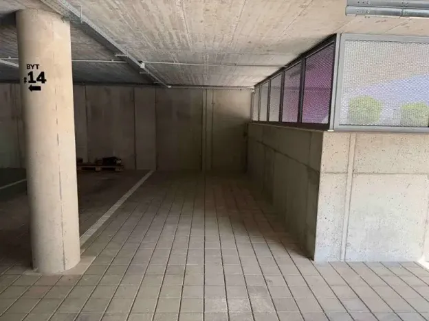 Pronájem garáže, Jihlava, Purmerendská, 20 m2