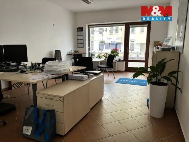 Pronájem kanceláře, Strakonice - Strakonice I, Palackého náměstí, 80 m2