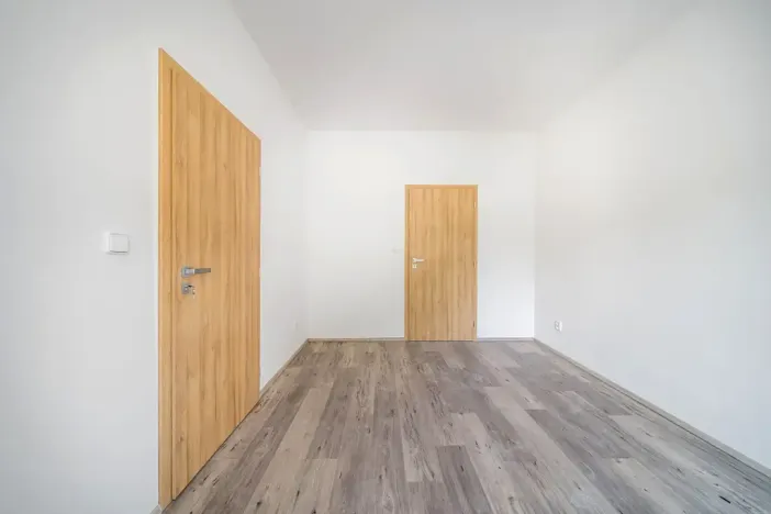 Pronájem bytu 2+1, Brno, Nevrklova, 57 m2