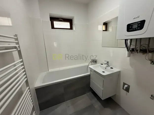 Pronájem bytu 2+1, Brno, Škrochova, 52 m2