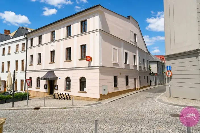 Prodej bytu 2+kk, Šternberk, Horní náměstí, 85 m2