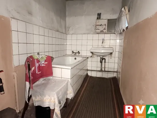Prodej rodinného domu, Planá, 100 m2