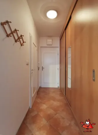 Pronájem bytu 1+kk, Praha - Vysočany, Paříkova, 30 m2