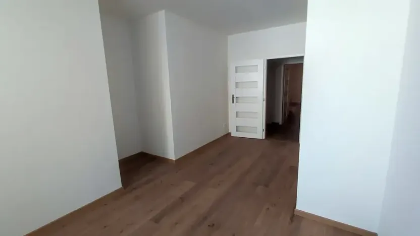 Prodej obchodního prostoru, Praha, Bělohorská, 86 m2
