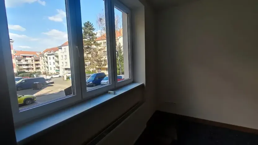 Prodej bytu 3+1, Praha, Bělohorská, 85 m2