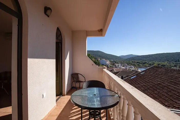 Prodej bytu 3+kk, Bigova, Černá Hora, 65 m2