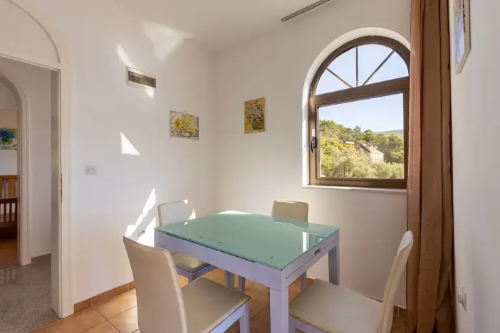 Prodej bytu 3+kk, Bigova, Černá Hora, 65 m2