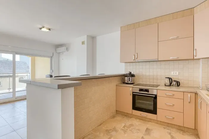 Prodej bytu 3+kk, Budva, Černá Hora, 120 m2