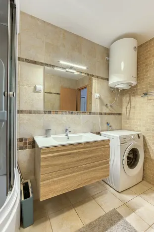 Prodej bytu 3+kk, Budva, Černá Hora, 120 m2