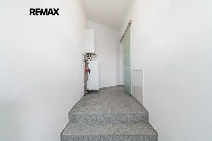 Prodej vícegeneračního domu, Kasejovice, 250 m2