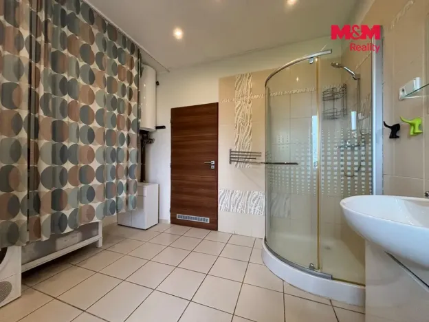 Prodej chalupy, Výsluní, 210 m2