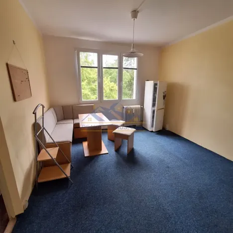 Prodej bytu 2+kk, Klatovy, Pod Hůrkou, 37 m2