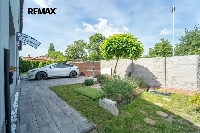 Prodej rodinného domu, Pečky, Žerotínova, 151 m2