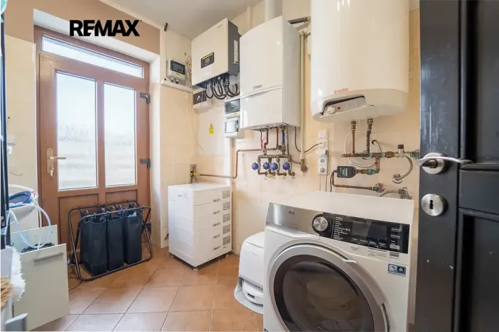 Prodej rodinného domu, Pečky, Žerotínova, 151 m2
