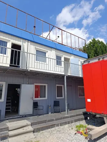 Prodej skladu, Praha, Chlumecká, 120 m2