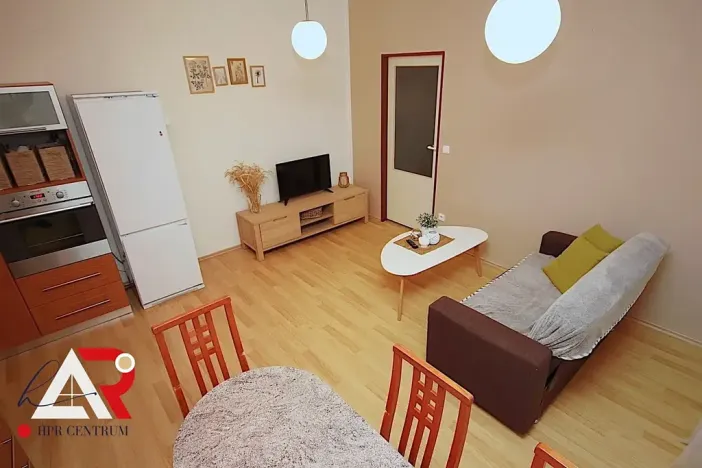 Pronájem bytu 2+kk, Pohořelice, Znojemská, 52 m2