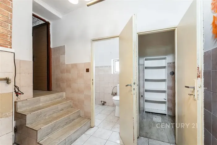 Prodej obchodního prostoru, Šťáhlavy, Jiráskova, 374 m2
