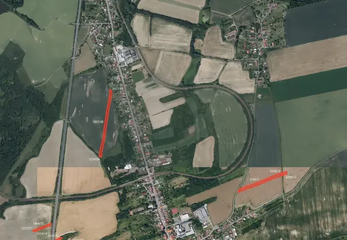 Prodej pole, Golčův Jeníkov, 31302 m2