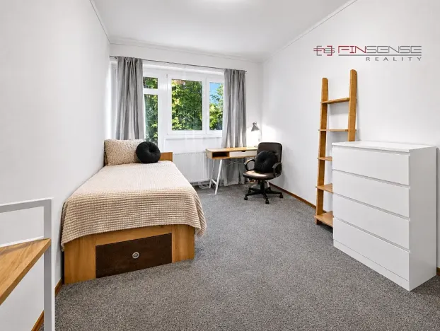 Pronájem bytu 3+1, Kladno, Kordačova, 79 m2
