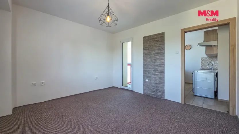 Pronájem bytu 2+1, Kladno, Petrohradská, 48 m2