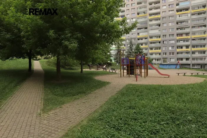 Pronájem bytu 2+kk, Praha - Stodůlky, U jezera, 42 m2