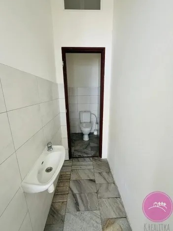 Pronájem kanceláře, Dolany, 110 m2