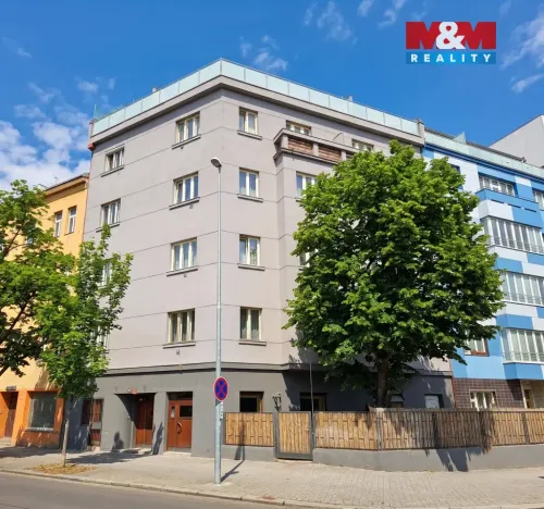 Pronájem bytu 1+kk, Praha - Vršovice, Petrohradská, 30 m2
