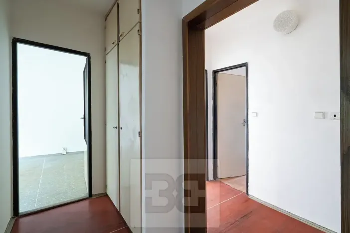 Pronájem bytu 3+1, Praha - Kobylisy, Kyselova, 64 m2