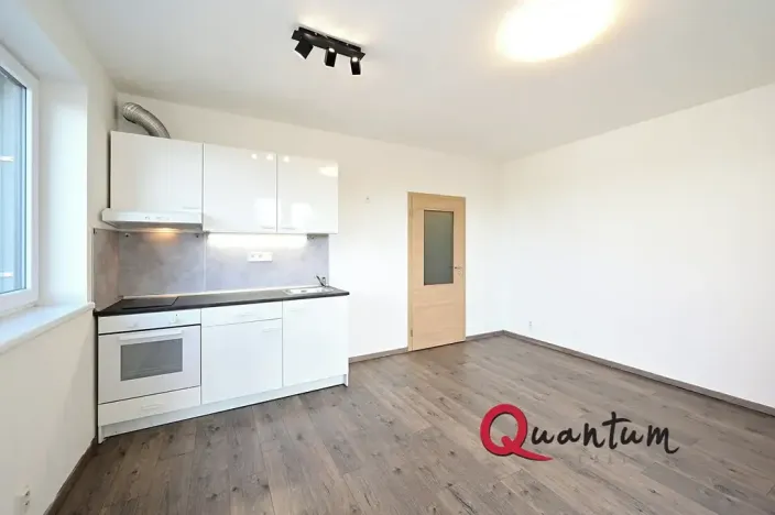 Pronájem bytu 1+kk, Říčany, Na Výšině, 25 m2