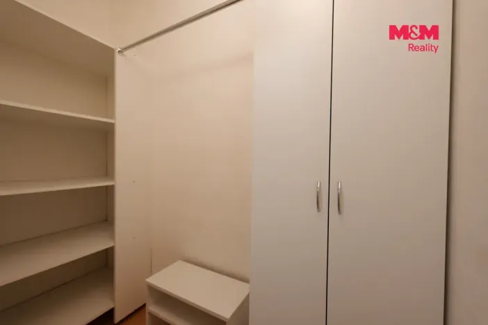 Pronájem bytu 2+1, Prostějov - Vrahovice, sídl. Svornosti, 57 m2