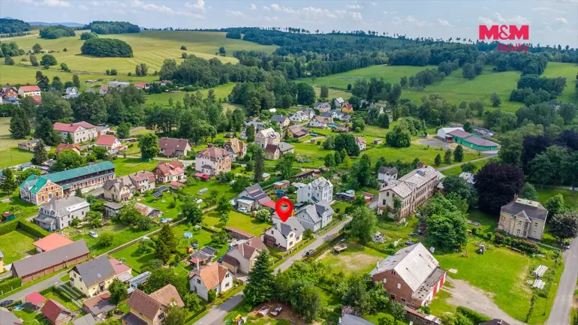 Prodej rodinného domu, Mikulášovice, 200 m2